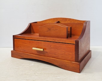 Vintage Gunther Mele 1970's wooden jewelry box. Jewellery . Vintage wooden jewellery organizer .