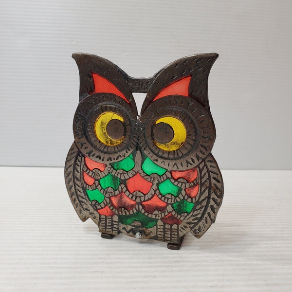 Vintage Kitchen Kitsch Owl Napkin Holder Retro Stained Glass Motif 1970s Made in Taiwan Owl Letter Holder Windowsill Stained Glass Decor