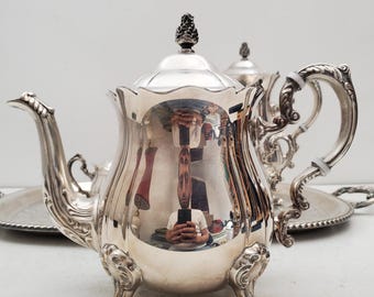 ティーサービス 5点 【シルバープレート】 ティーポット / コーヒーポット 英国銀器【シルバープレート】ティーサービス（ティーポット・コーヒー