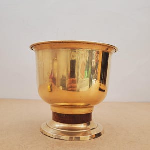 Vintage 1980s brass Planter, Plant Holder, Succulent Pot, brass Plant Pot, brass craft Guild, brass Bowl- made in India