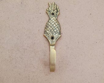 Vintage-Haken aus massivem Messing in Goldoptik, ideal als Wandhaken für Gardinen oder Raffhalter, Heimdekoration, Geschenkidee, Kleiderbügelhalter, goldener Luxus