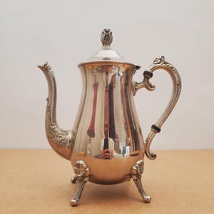 Silver Plate Footed Tea/Coffee Pot ,Antique Vintage Silver Teapot 1940s  Rogers Silver, Bed Breakfast , Victorian Wedding
