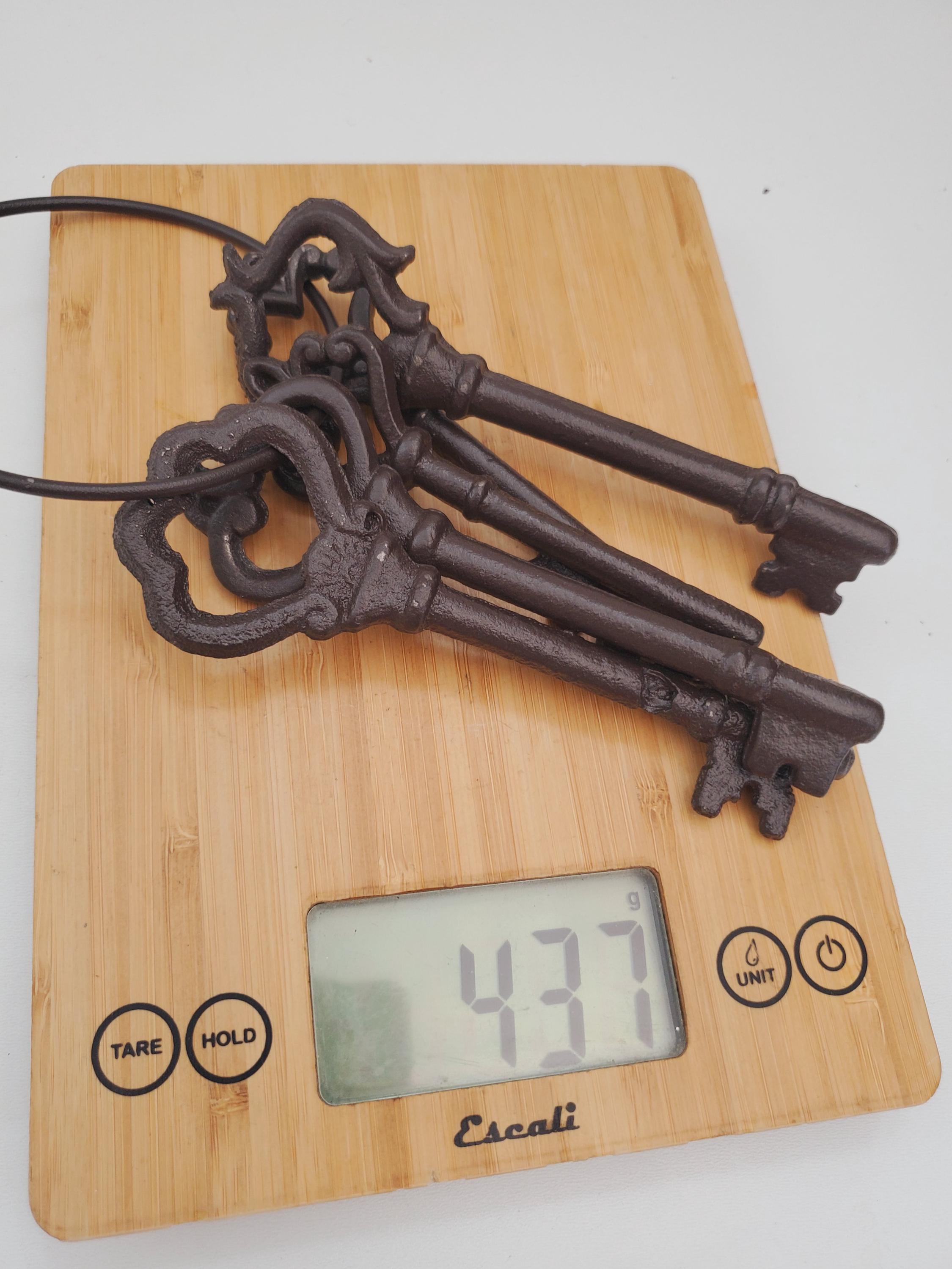 Cast Iron SKELETON KEYS, Cast Ring, Cast Decor, Old Jailer Keys ...