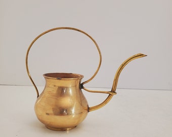 brass Watering Pot, Outdoor Watering Can, Flower Watering Pot, Outdoor Watering Decor, Retro Watering Can, brass Pitcher, brass Can