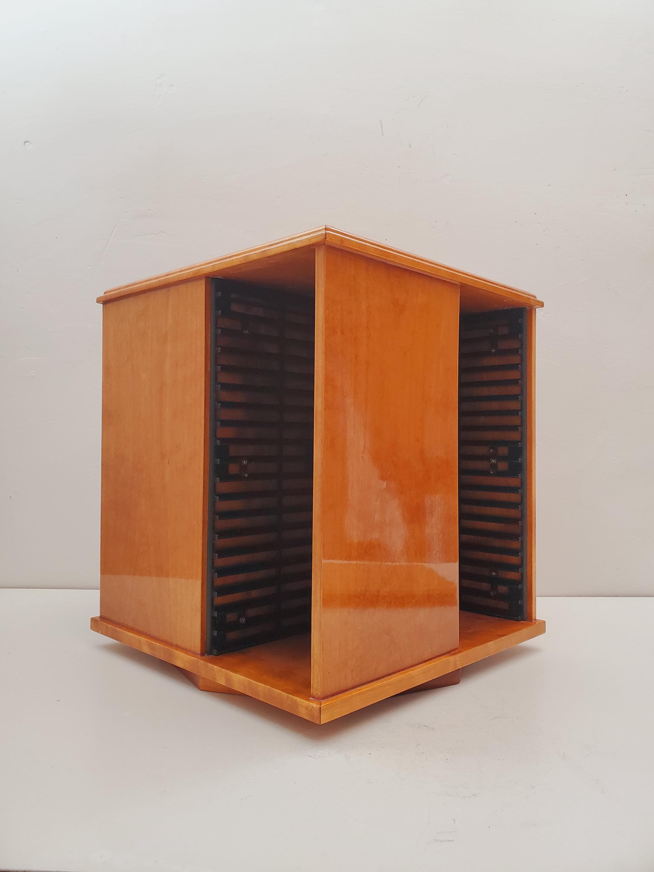 木製ラック・ウッドラック Rare Vintage Wood MiniDisc Rack 48 Disc Vintage Rotating Wood CD Holder Carousel, Compact Disc Rack Wooden