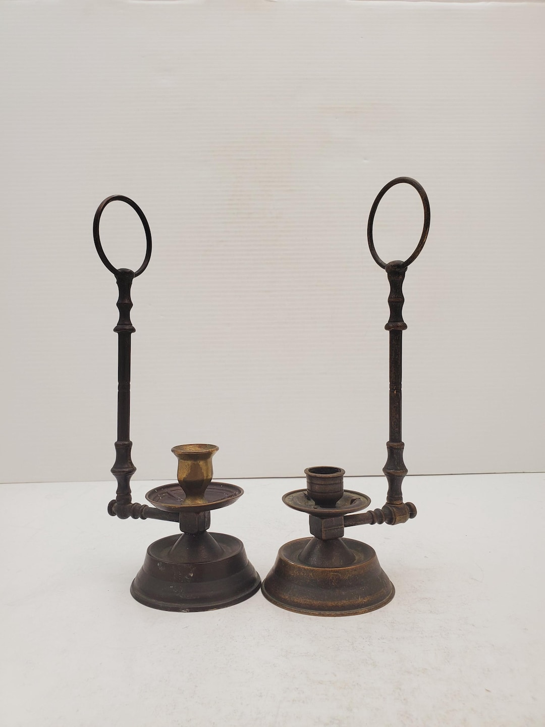 Bougeoir Simple En Laiton Massif – Deux Cerfs – Style Art Déco – Bougie Effilée