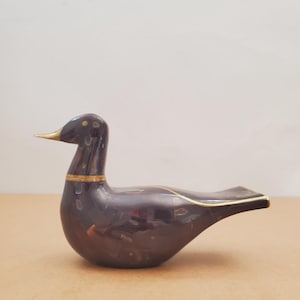 Vintage Brass Duck, Mid Century Home Decor, Woodland Creature, Brass Figurine, Lake House Decor, Ducky, Lake House, Bookshelf Decor