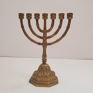 Vintage candelabra candle holders/ 7 arm candelabras/ candelabra perfect for wedding Vintage Brass Candle Holder - Table Display