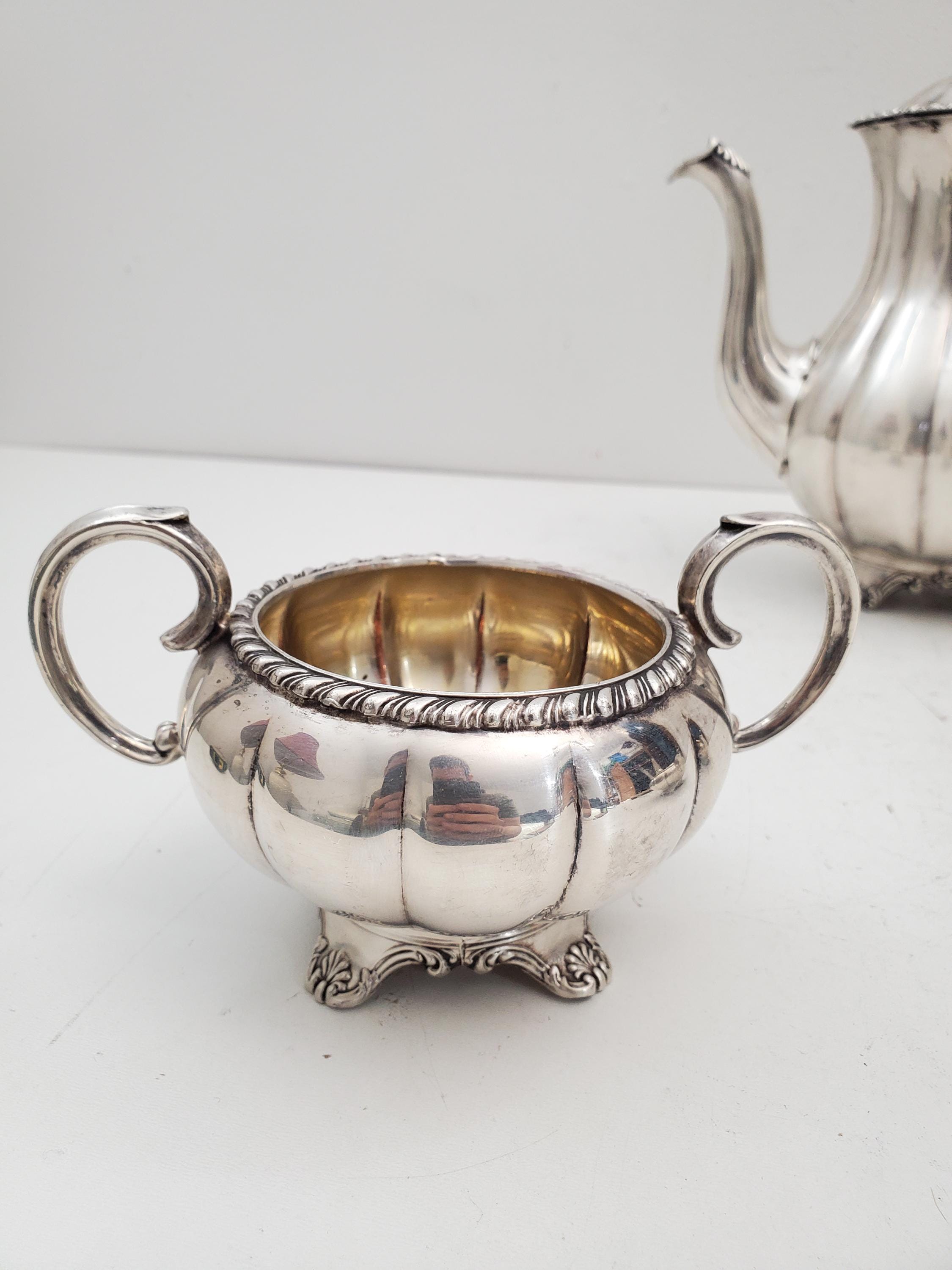 シルバープレート 脚付きティー ティーポット サーバー セット