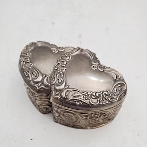 Vintage Silver Plated Double Heart Shaped Trinket Dish - Red Lining
