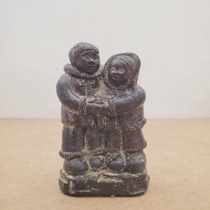 Wolf Original sculpture,Inuit/Eskimo Wedding Couple,black soapstone figures,Made in Canada,Hand carved Soapstone , 4.5” , The Wolf Sculpture