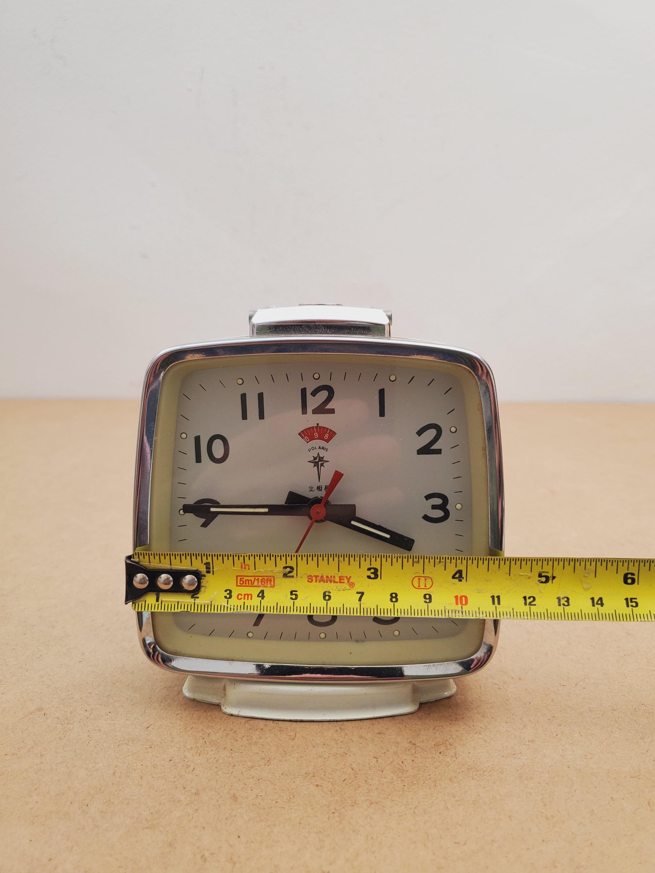 Vintage Large Mechanical Alarm Clock//chinese Alarm Clock 70s