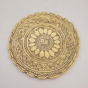 Vintage Brass Plate,small Brass Plate, Carved Trincket Plate, Carved Brass Plate, brass decor