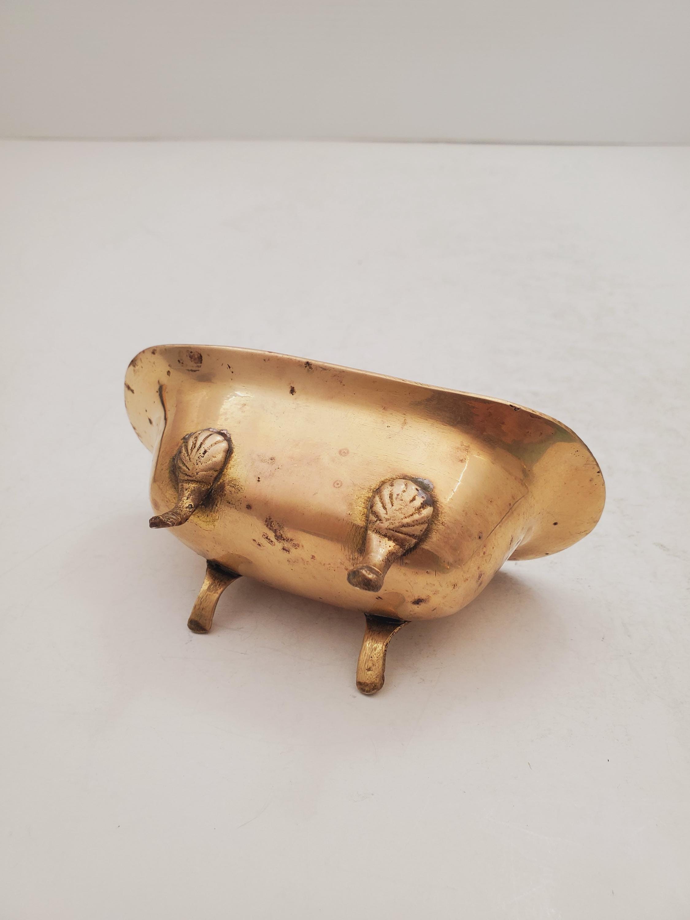 Vintage 1950s SHELL BRASS SOAP DISH / Solid Brass Soap Holder Vintage Brass Shell Soap Dish With Mythical Face | Chairish main image 2