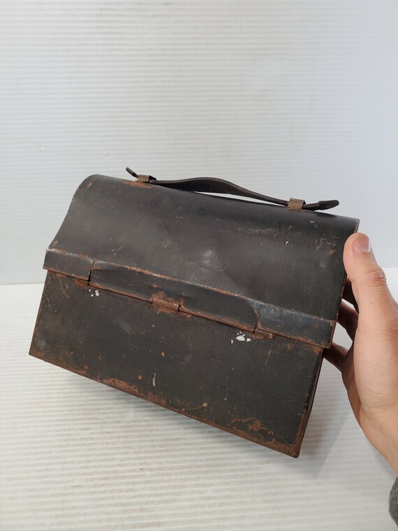 Vintage Dome Top Lunch Box /Pail Retro Decor 1976 … Gem