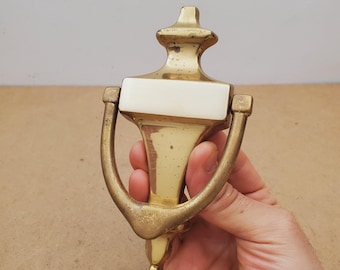 Vintage Brass Door Knocker from the early 80’s. Solid brass . Vintage Colonial BRASS Door Knocker - Old Stock, Vintage Door knocker-