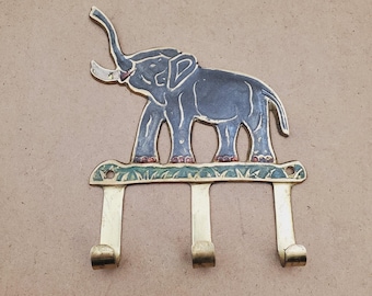 Vintage messing sleutelhouderrek met drie (3) haken | Halverwege de eeuw modern | Bohodecor messing sleutelhaken, vintage messing sleutelhanger, olifant