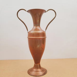 Vintage Copper French Vase, Handmade Copper Amphora, Hand-forged Brown copper Jug with Handles, Elegant midcentury Copper planter.