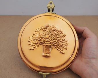 Mid Century Ultra 24KT Gold Ormolu  Handheld Mirror, Vanity Rose MCM Vintage Vanity Hand Mirror , Mid Century, French Style  main image 2