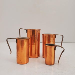 Copper Measuring Cup Set Copper Made in Korea Measuring Cups - Vintage Copper and Brass Measuring Cups Set of 4. Vintage Kitchen Decor.