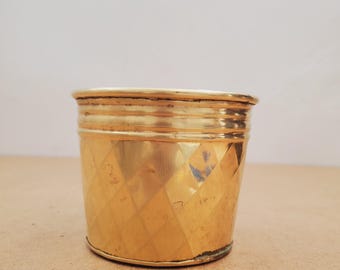 Vintage 1980s brass Planter, Plant Holder, Succulent Pot, brass Plant Pot, brass craft Guild, brass Bowl- made in India