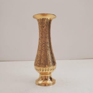 vintage vase || floral pattern || Vintage solid brass vintage brass vase flower vase table mantel decor holiday decor bohemian