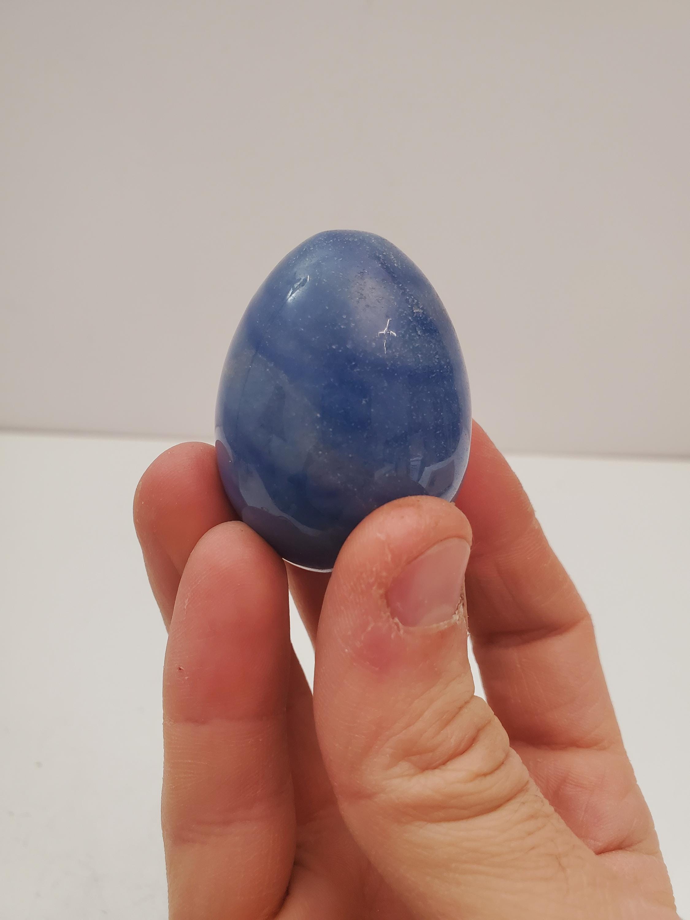 手彫りの卵、ブルークリスタルスカル、オニキスエッグ、天然クォーツ