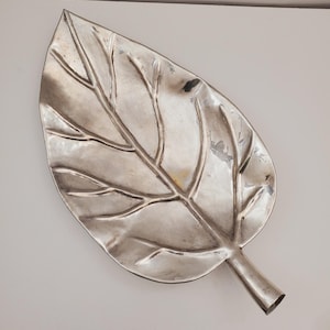 Solid Brass Leaf Tray / Extra Large and Heavy Solid Brass Leaf Shaped Tabletop Tray