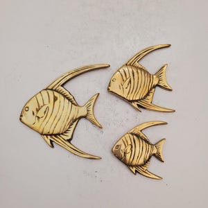 BRASS FISH WALL Art, Vintage Wall Hung Set of 3 Brass Fish, Solid Brass Tropical Angel Fish Wall Decor Hangings, 3 Sizes Brass Fish Wall Art
