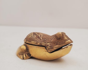ヴィンテージ真鍮製小物入れ（蓋付き）真鍮製鳥の蓋 - Etsy 日本