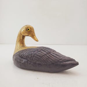 Vintage resin Carved Duck with Brass Head Head, Small Duck Decoy Figurine, Mens Decor Gift Idea, Vintage Office Desk Decor