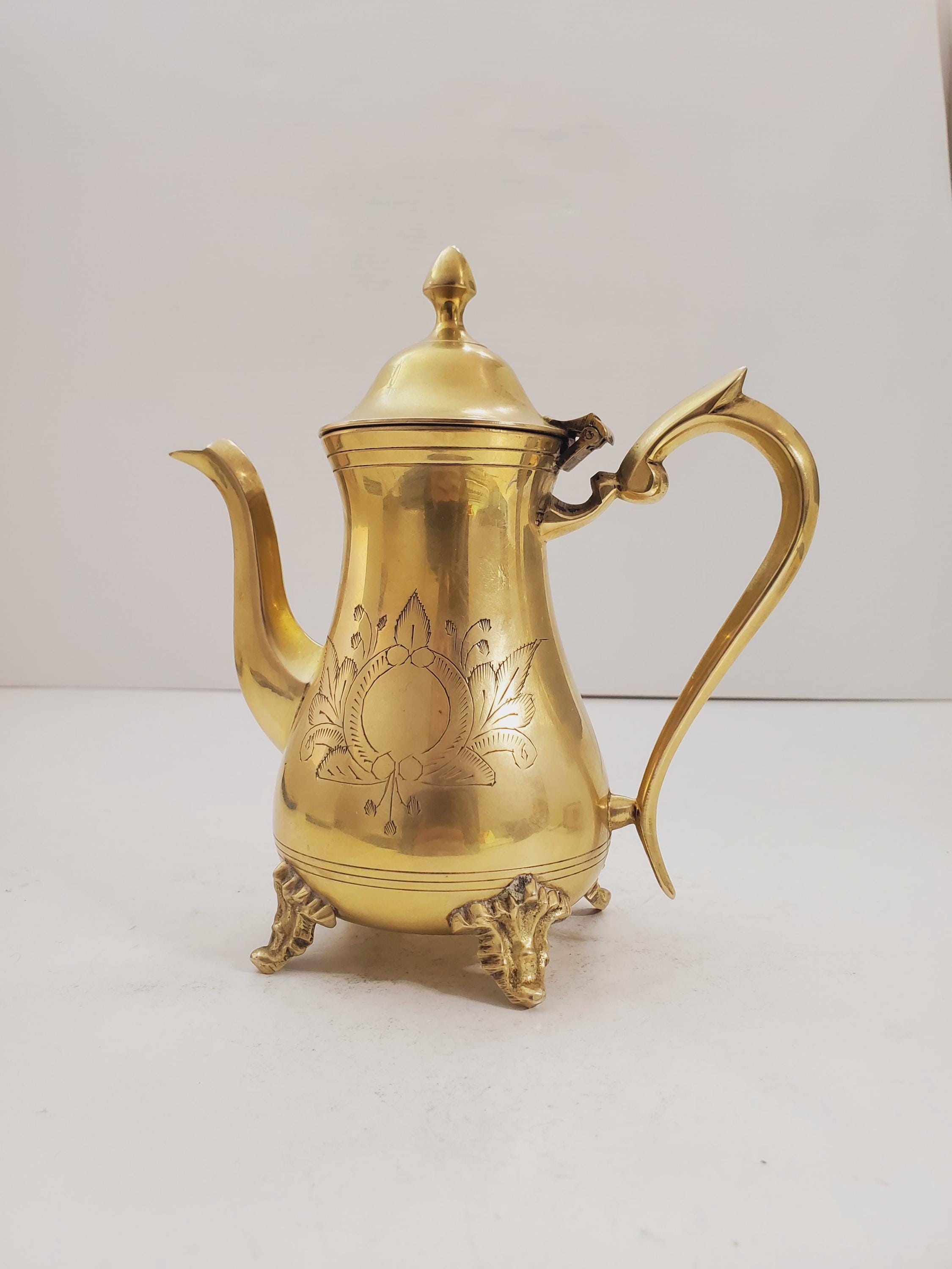 Vintage Brass Footed Tea/coffee Pot , Made in Saudi Arabia