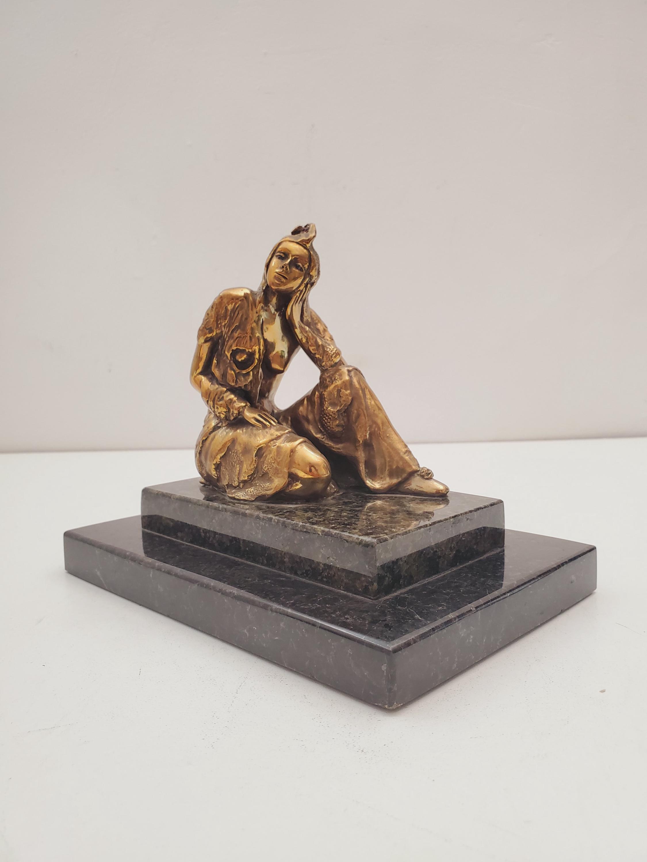 ブロンズ女性像 大理石台座 il_fullxfull.7001867735_sc0d.jpg