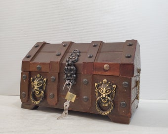 Wooden Keepsake Box, Wooden Chest, Wooden Box, Small Treasure Chest, Wooden Jewelry Box, Treasure Box, Memory Box, Jewelry Organizer