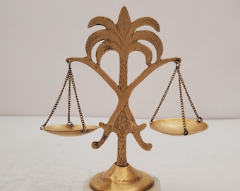 Balança de equilíbrio, Balança de equilíbrio antiga, Latão meados do século XIX, balança de latão antiga, Balança de equilíbrio vintage, Decoração de cozinha de fazenda