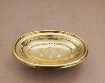 Jabonera vintage de los años 50 / Jabonera de latón macizo / Dispensador de jabón / Decoración vintage para el baño / Regalo vintage para inauguración de casa / Latón vintage