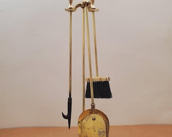 Juego de herramientas de latón vintage para chimenea (4 piezas con soporte, para leña, accesorios para chimenea, pala, escoba, atizador).