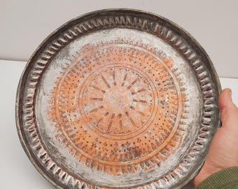 Handcrafted Hammered Copper Tray – Elegant Serving and Decorative Piece - 31 cm Copper Tray - Timeless Elegance for Your Home