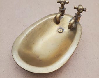 Vintage 1950s / BRASS SOAP DISH / Solid Brass Soap Holder Soap Dispenser Vintage Bathroom Decor Vintage Housewarming Gifts Vintage Brass