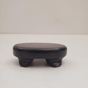 vintage Oval base for pot,figurine, Vase base,Oriental darkbrown base,base for collectibles,home decor Oval Shape Riser Easel 2x1.5&quot;