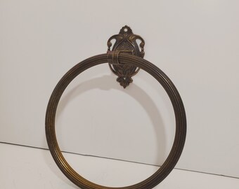 Suporte de toalhas de latão vintage para parede de banheiro, anel de suporte de toalhas gravado, suporte de toalhas de latão maciço, suporte de toalhas de mão de cozinha