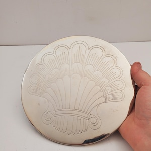 Vintage Silver Trivet / vintage Trivet silver tone metal / old collectible Trivet - Silver Metal Trivet Potholder Flower Motif