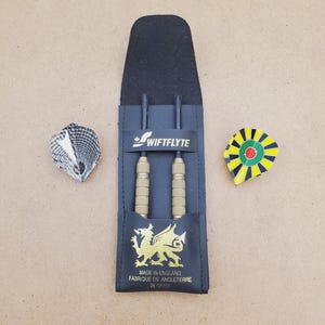 Retro darts in pouch, Vintage set of darts, Vintage darts, Sports and games - brass drat - set of tow