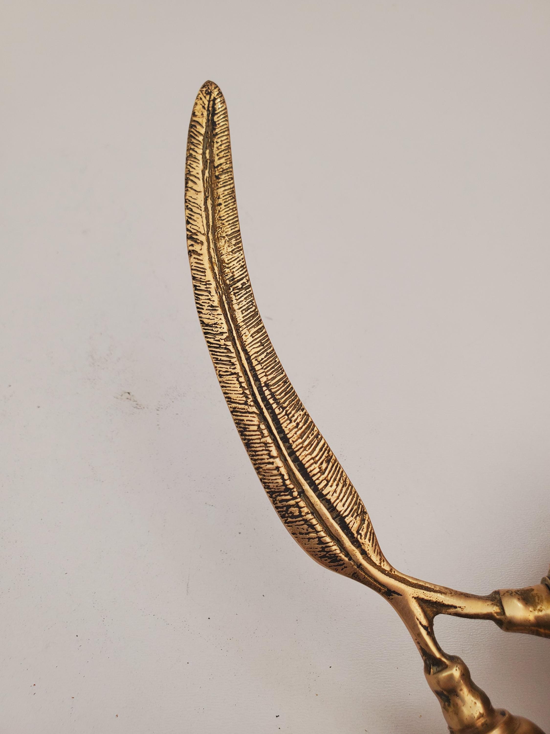 ヴィンテージ真鍮ハンドベル - 魅力的な音色の手持ち式ソリッド真鍮