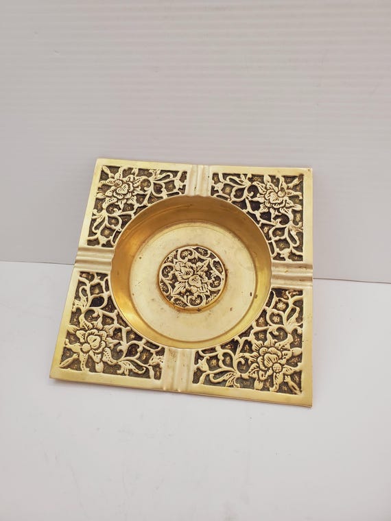 ヴィンテージ ソリッド真鍮スクエア灰皿 装飾真鍮タバコ ヴィンテージ