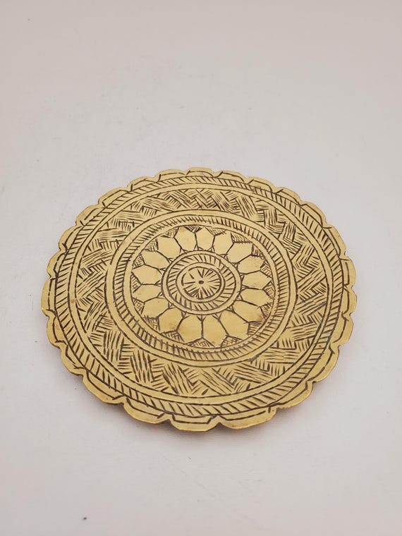 Retro IGT-PLATE Brass（retroism Vintage Brass Plate,small Brass Plate, Carved Trincket Plate