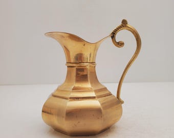 vintage brass pitcher vase, vintage brass pitcher, vintage brass vase,brass vase, brass pitcher, Lombard brass India