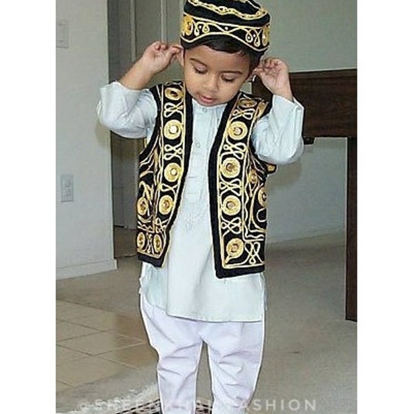 Afghan Traditional Waistcoat For Baby Kuchi waistcoat Vintage Hazara Unisex Waistcoat Kuchi Banjara Handamade Waistcoat Clothing