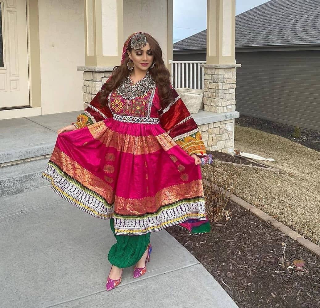 Pink traditional dresses hotsell