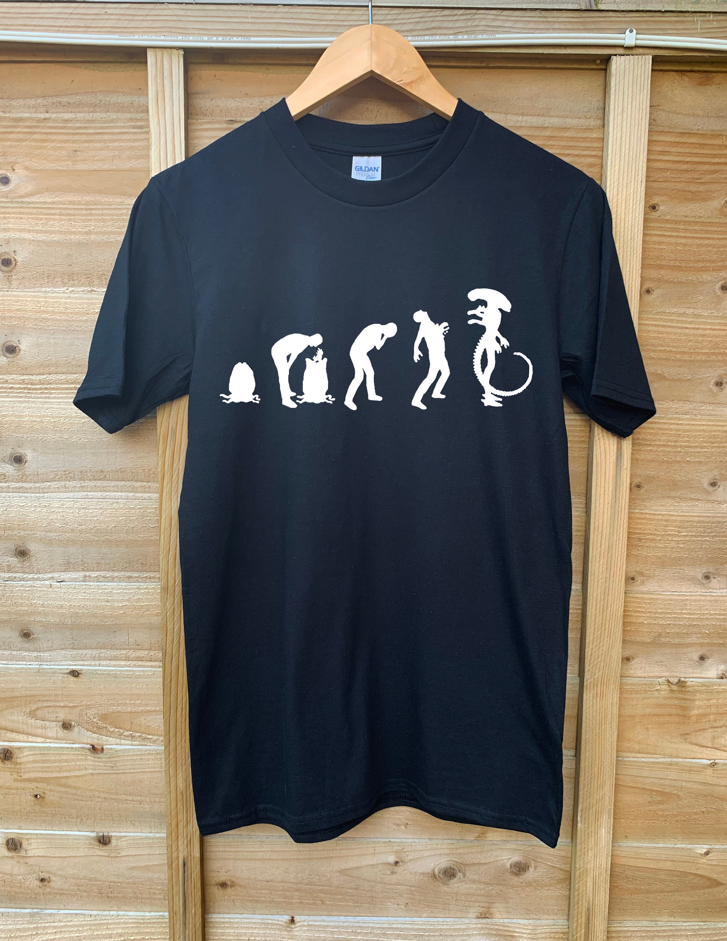Xenomorph Evolution - adults unisex t-shirt